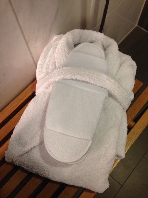 LH First Class Robe and Slippers