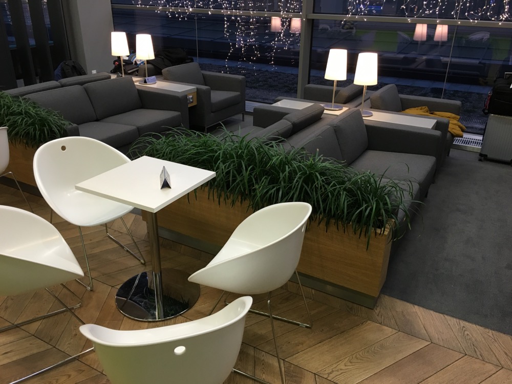 Business Lounge Kraków (New) Seating