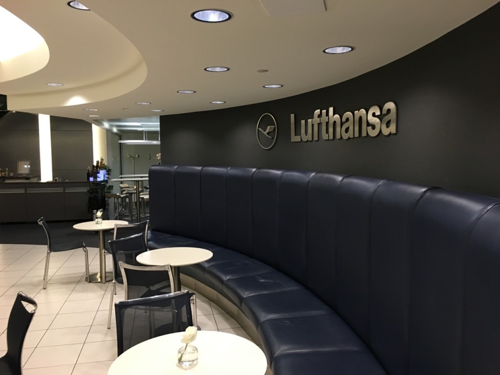Lufthansa Business Lounge Washington Travelling the World