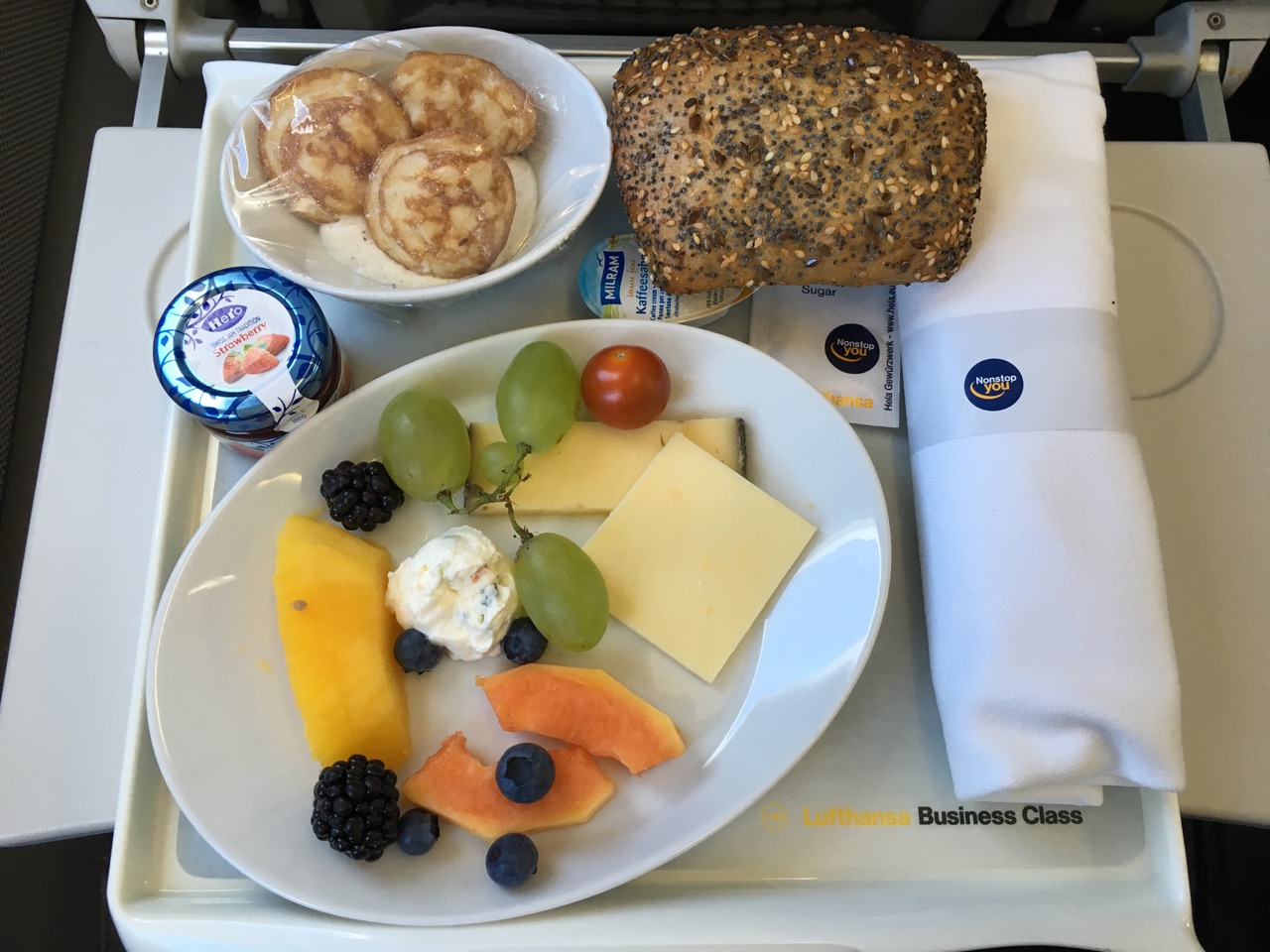 Lufthansa Business Class A321 Snack