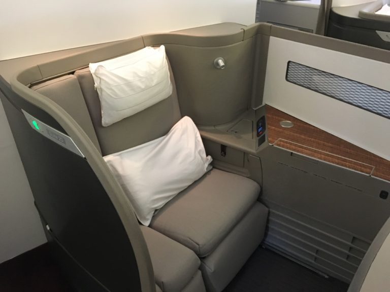 Review: Cathay Pacific First Class B777 Frankfurt to Hong Kong